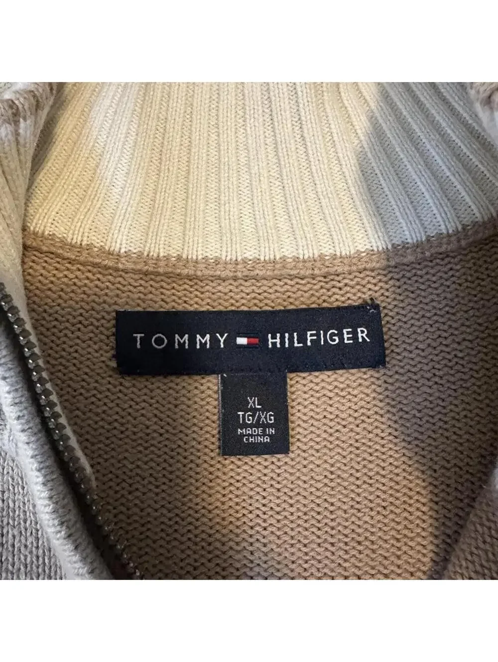Tommy Hilfiger Quarter Zip knitted Sweatershirt cream color